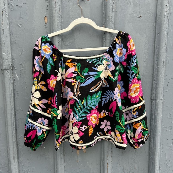 C & C California Linen Floral Blouse, Small - Picture 3 of 7